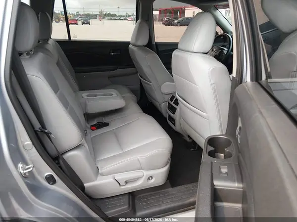 5FNYF5H5XHB016539 2017 HONDA PILOT - Image 8