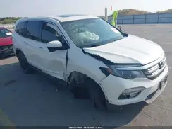 5FNYF5H5XHB016735 2017 HONDA PILOT