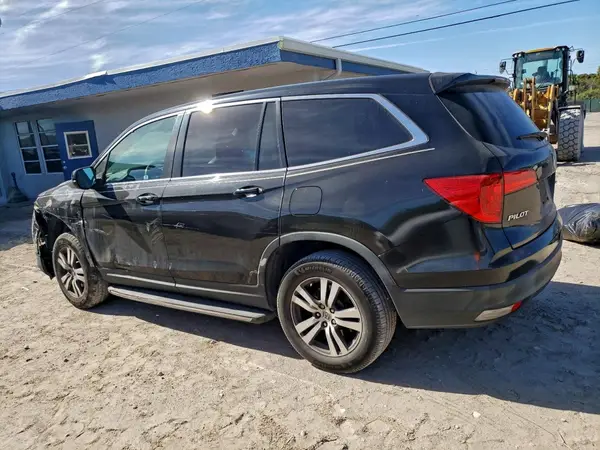 5FNYF5H5XHB020574 2017 HONDA PILOT - Image 2