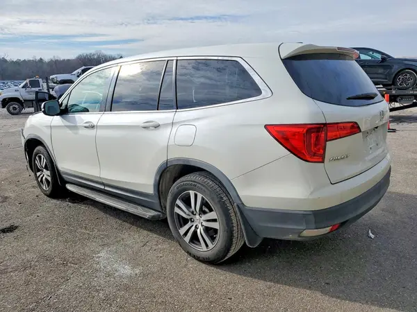 5FNYF5H5XHB027718 2017 HONDA PILOT - Image 2