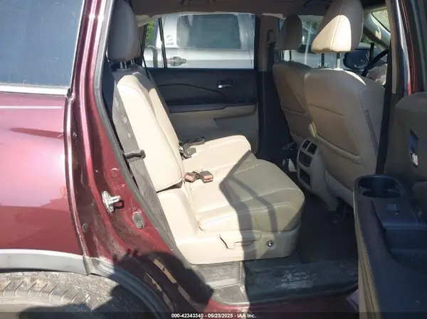 5FNYF5H5XHB028416 2017 HONDA PILOT - Image 8
