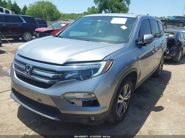 5FNYF5H5XHB028724 2017 HONDA PILOT - Image 2
