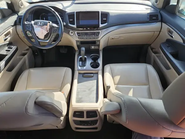5FNYF5H5XHB030103 2017 HONDA PILOT - Image 8