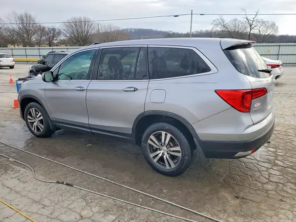 5FNYF5H5XHB032062 2017 HONDA PILOT - Image 2