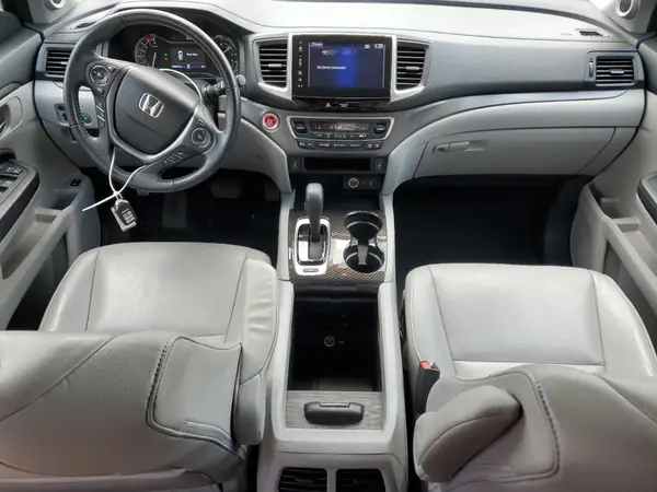 5FNYF5H5XHB047788 2017 HONDA PILOT - Image 8