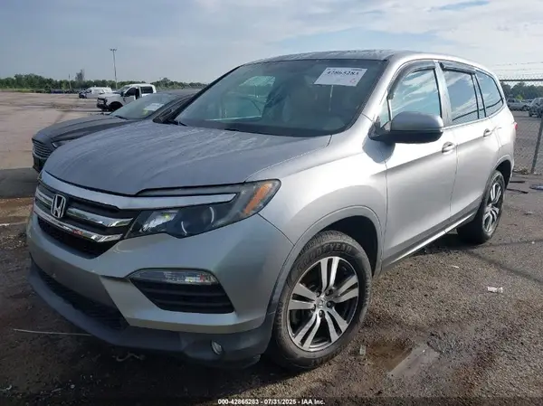 5FNYF5H5XJB001545 2018 HONDA PILOT - Image 2