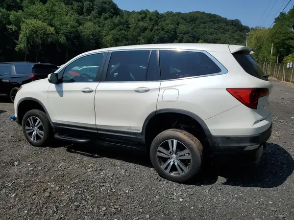 5FNYF5H5XJB010651 2018 HONDA PILOT - Image 2
