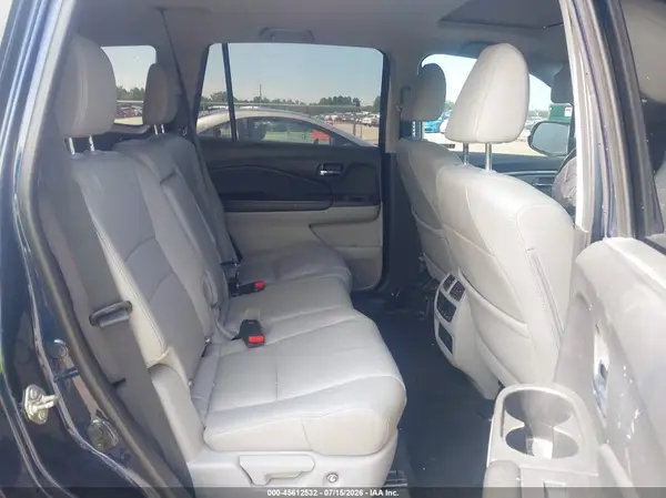 5FNYF5H5XJB014490 2018 HONDA PILOT - Image 8