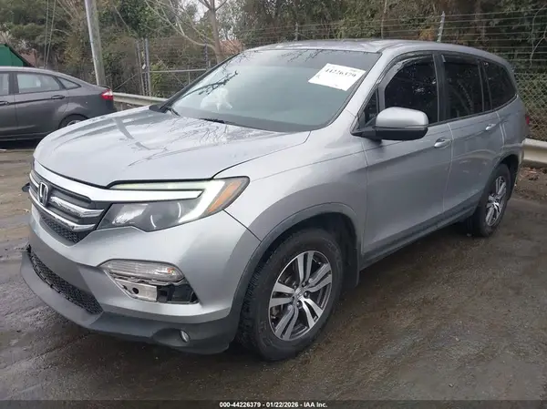 5FNYF5H5XJB017065 2018 HONDA PILOT - Image 2