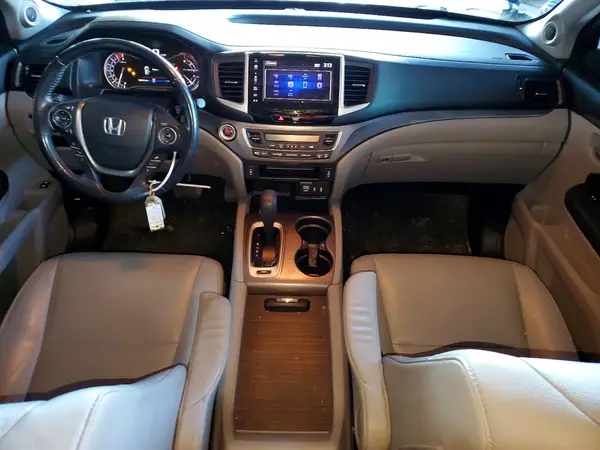 5FNYF5H5XJB027160 2018 HONDA PILOT - Image 8