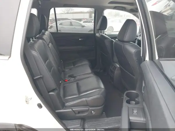 5FNYF5H5XJB028339 2018 HONDA PILOT - Image 8