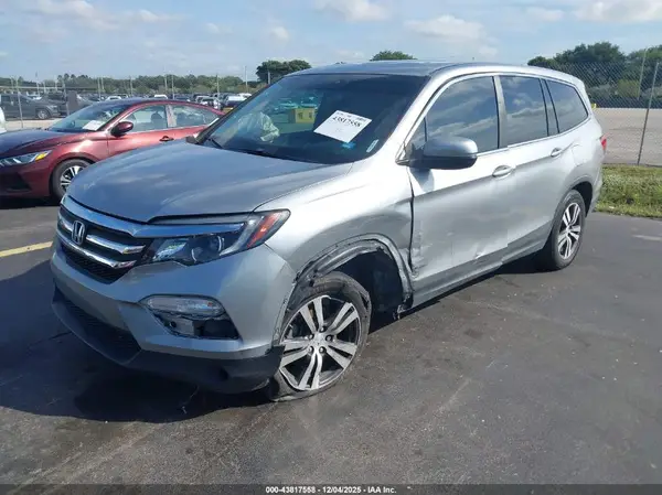 5FNYF5H5XJB030981 2018 HONDA PILOT - Image 2