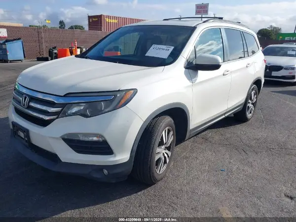 5FNYF5H5XJB033220 2018 HONDA PILOT - Image 2