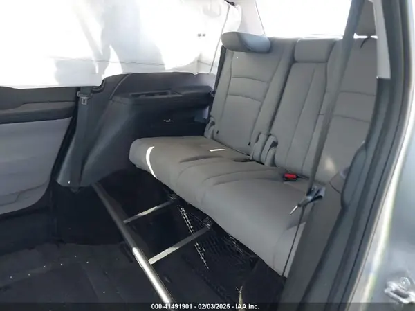 5FNYF5H5XKB000719 2019 HONDA PILOT - Image 8