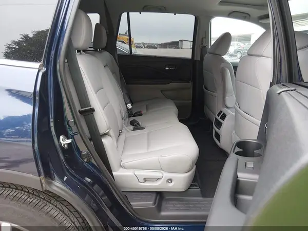 5FNYF5H5XKB010215 2019 HONDA PILOT - Image 8