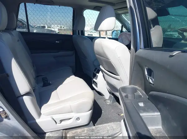 5FNYF5H5XKB020341 2019 HONDA PILOT - Image 8