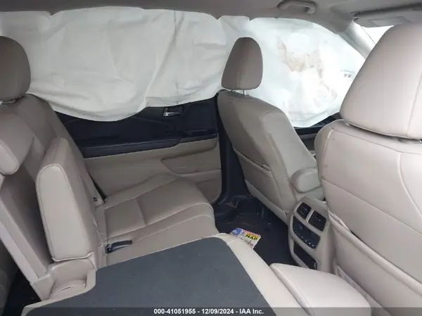 5FNYF5H5XMB011660 2021 HONDA PILOT - Image 8