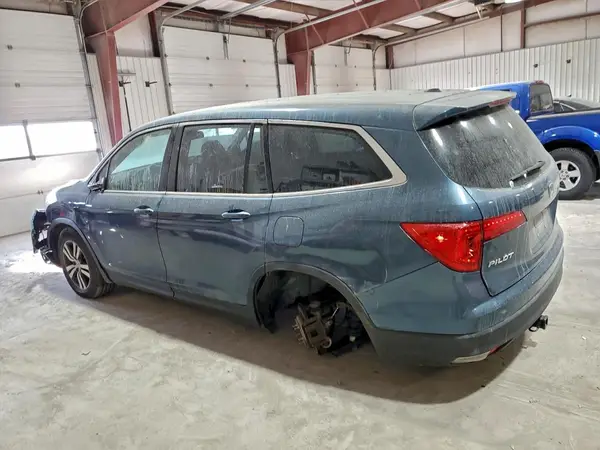 5FNYF5H60HB021368 2017 HONDA PILOT - Image 2