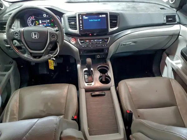 5FNYF5H60HB021368 2017 HONDA PILOT - Image 8
