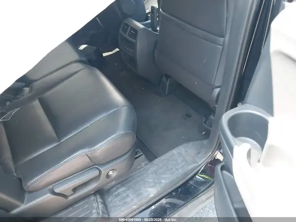 5FNYF5H61GB028991 2016 HONDA PILOT - Image 8