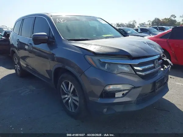 5FNYF5H61HB031004 2017 HONDA PILOT - Image 1