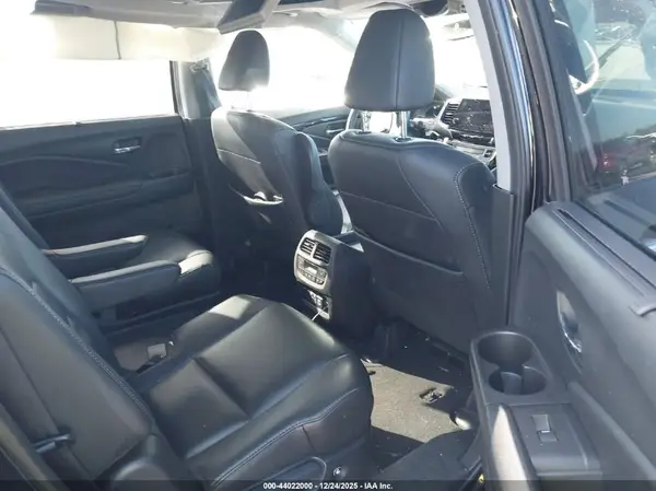 5FNYF5H61LB001834 2020 HONDA PILOT - Image 8
