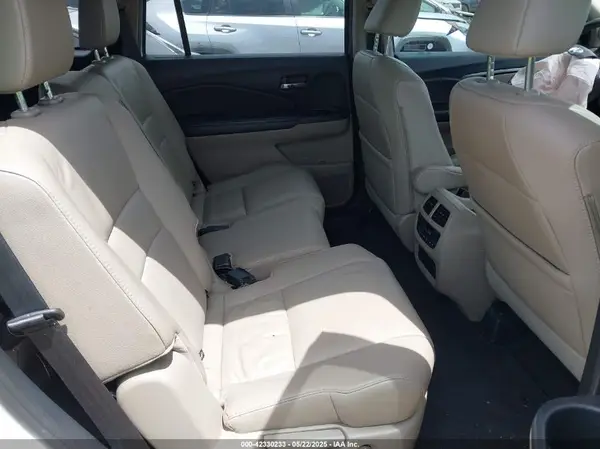 5FNYF5H62HB010064 2017 HONDA PILOT - Image 8