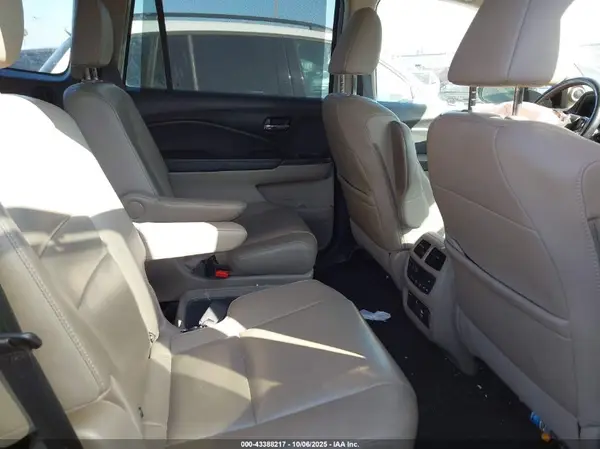 5FNYF5H62KB000285 2019 HONDA PILOT - Image 8