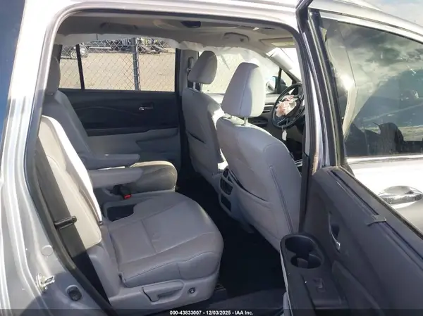 5FNYF5H62KB015336 2019 HONDA PILOT - Image 8