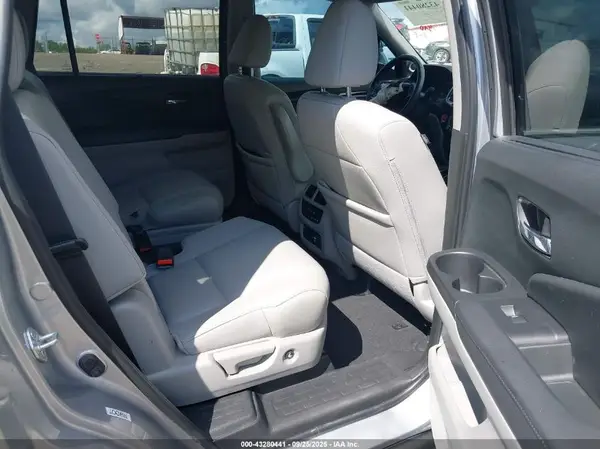 5FNYF5H62NB004891 2022 HONDA PILOT - Image 8