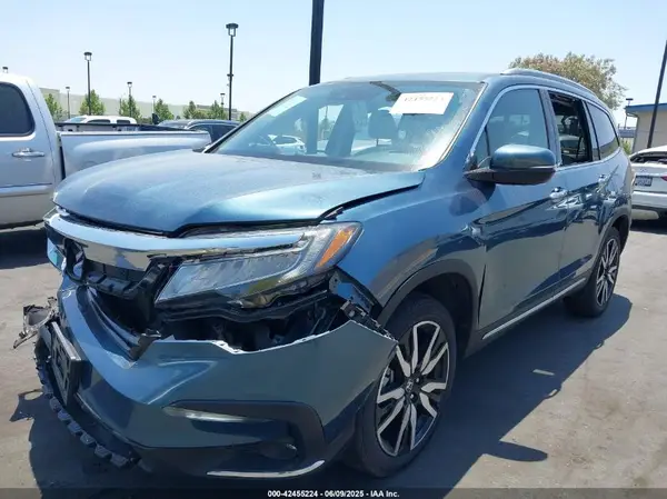 5FNYF5H63MB039129 2021 HONDA PILOT - Image 2