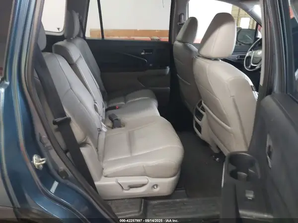 5FNYF5H64GB043257 2016 HONDA PILOT - Image 8