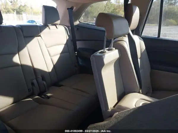 5FNYF5H65HB034987 2017 HONDA PILOT - Image 8