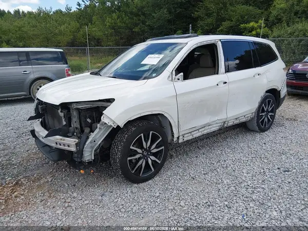 5FNYF5H65KB007568 2019 HONDA PILOT - Image 2