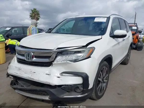 5FNYF5H65KB019669 2019 HONDA PILOT - Image 2