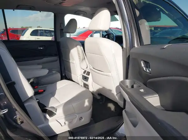 5FNYF5H65KB020420 2019 HONDA PILOT - Image 8