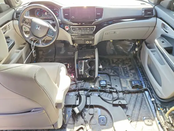 5FNYF5H65NB002911 2022 HONDA PILOT - Image 8