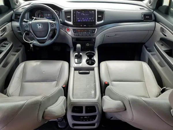5FNYF5H66JB027178 2018 HONDA PILOT - Image 8