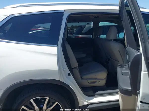 5FNYF5H66KB008759 2019 HONDA PILOT - Image 8