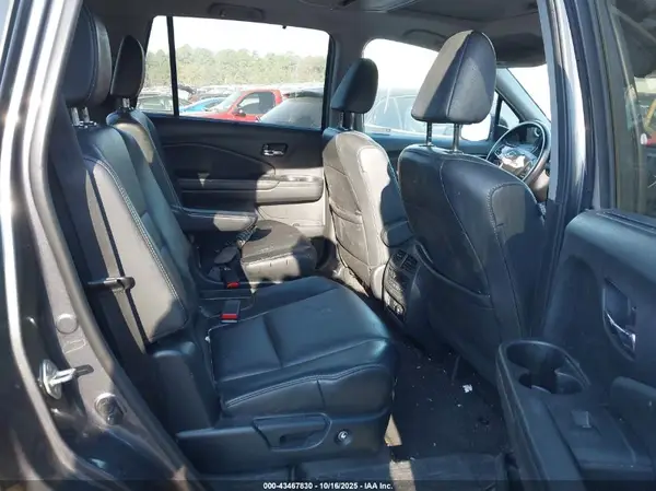 5FNYF5H66KB040532 2019 HONDA PILOT - Image 8