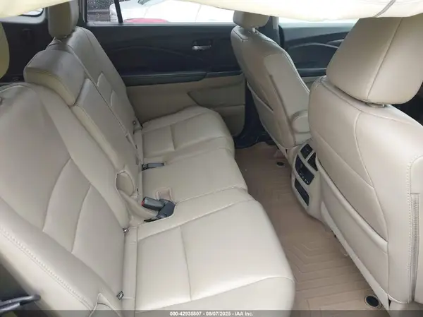 5FNYF5H67HB011517 2017 HONDA PILOT - Image 8