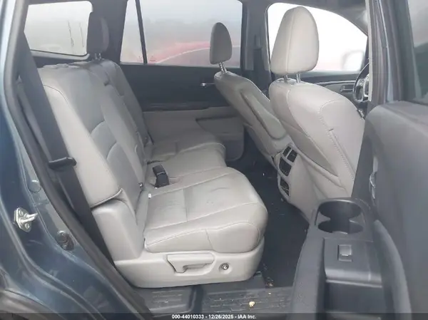 5FNYF5H67HB022310 2017 HONDA PILOT - Image 8