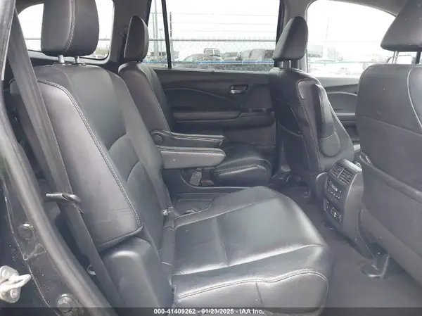5FNYF5H67KB039597 2019 HONDA PILOT - Image 8