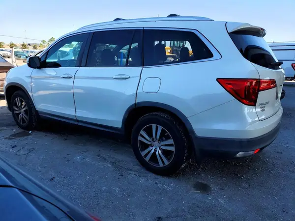 5FNYF5H68HB000638 2017 HONDA PILOT - Image 2