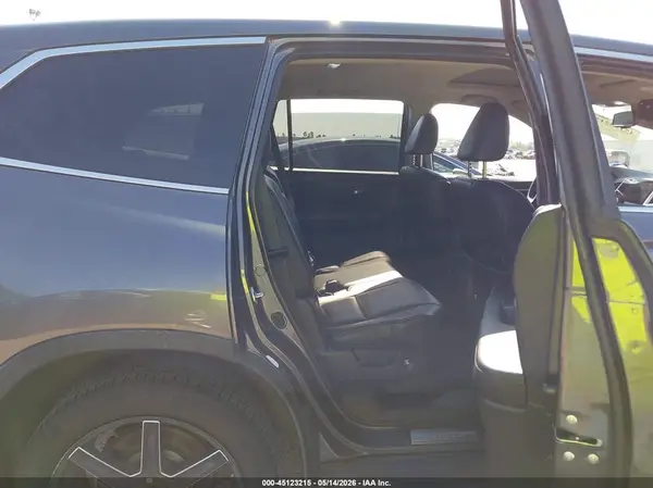 5FNYF5H68HB036345 2017 HONDA PILOT - Image 8