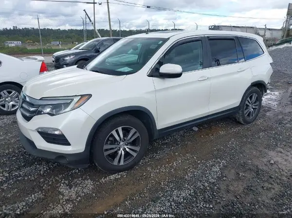 5FNYF5H69JB013789 2018 HONDA PILOT - Image 2