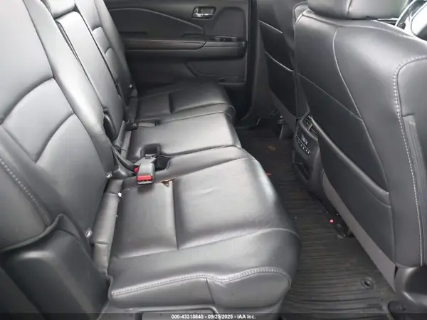 5FNYF5H69JB013789 2018 HONDA PILOT - Image 8