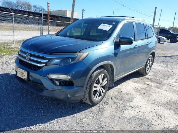 5FNYF5H6XHB028781 2017 HONDA PILOT - Image 2