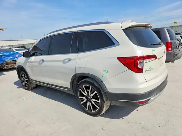 5FNYF5H6XKB006853 2019 HONDA PILOT - Image 2