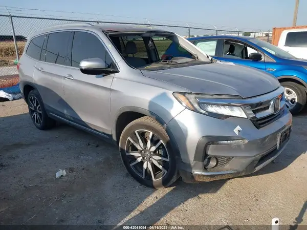 5FNYF5H6XKB018419 2019 HONDA PILOT - Image 1
